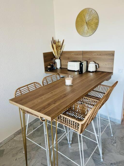 Studio Chic & Cosy Vue Mer, Clim, Parking 라그랑모트 외부 사진